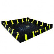 Piletas 28539 1798 lts derrame para contención de derrames Justrite QuickBerm® con soportes interiores de pared - 2,44 x 2,44 x 0,30 mts - 1.798 litros